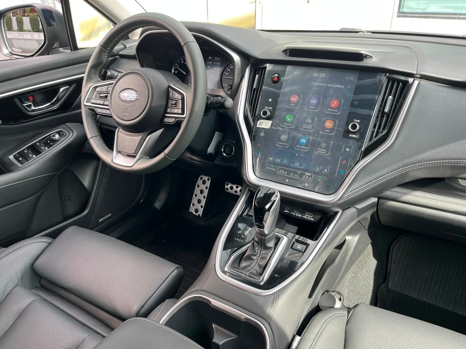 Subaru Outback — foto 29 de 30