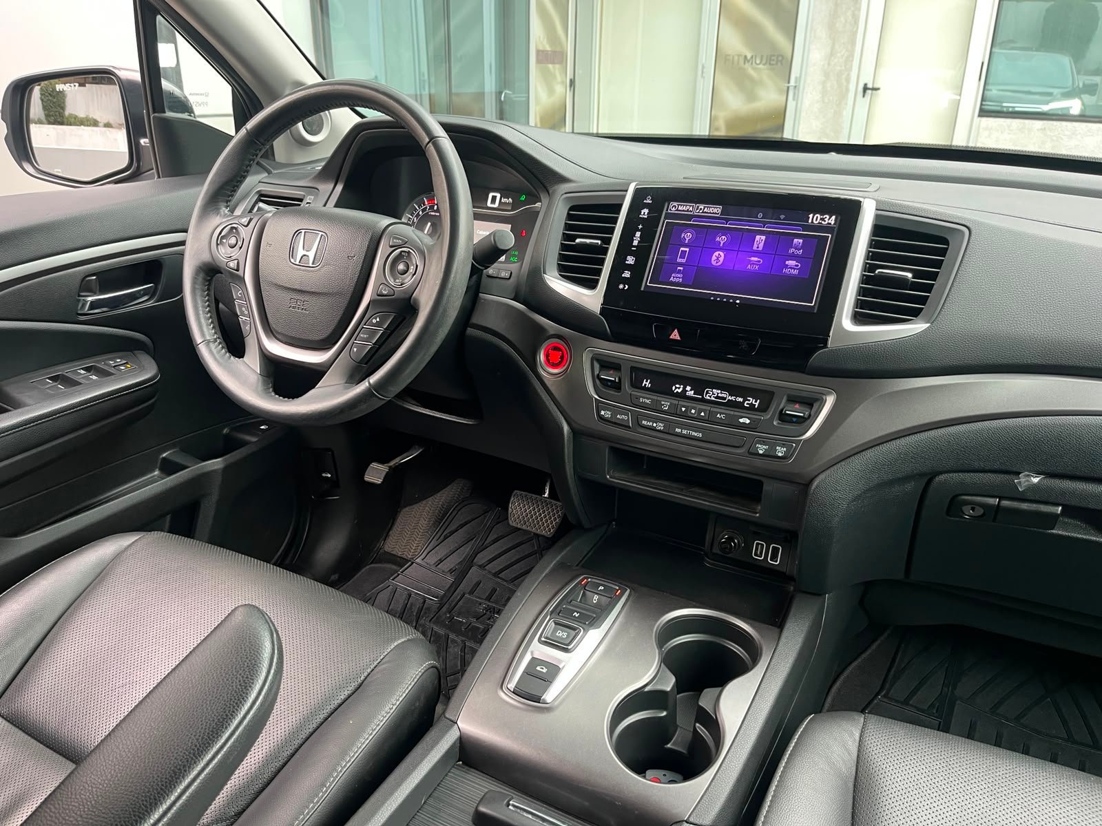 Honda Ridgeline — foto 28 de 30