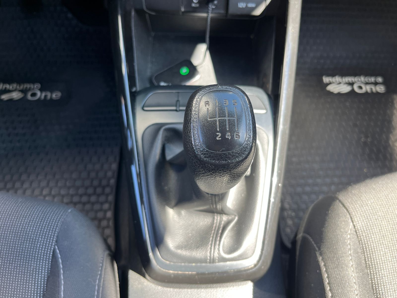 KIA Rio5 — foto 15 de 27