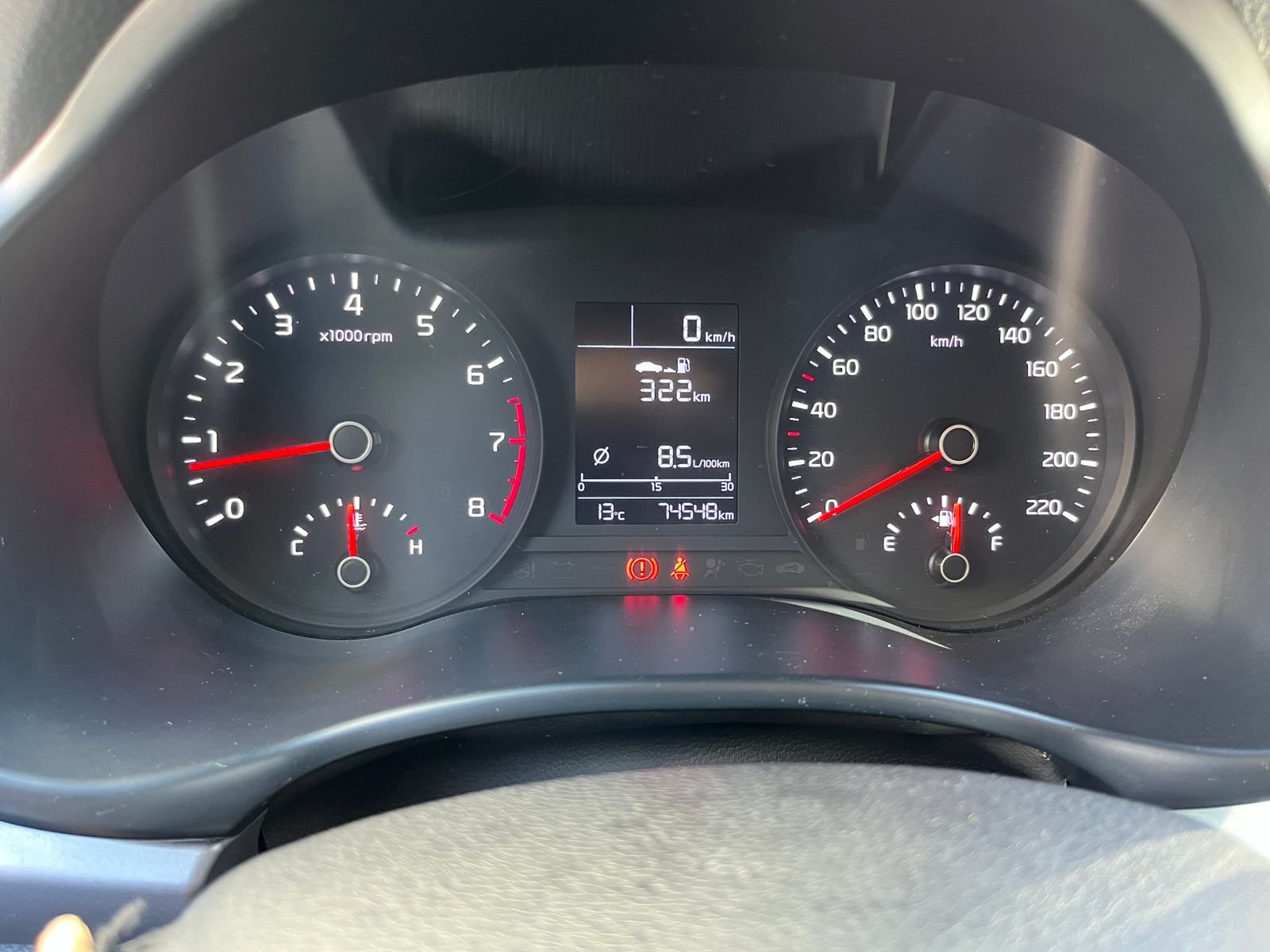 KIA Rio5 — foto 17 de 27