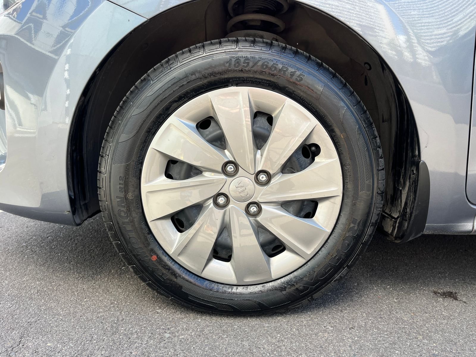 KIA Rio5 — foto 19 de 27