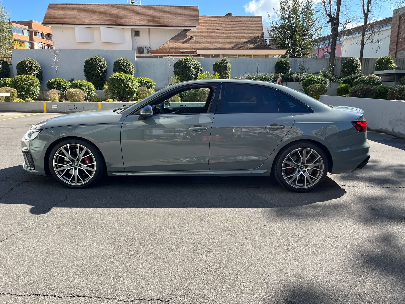 Audi S4