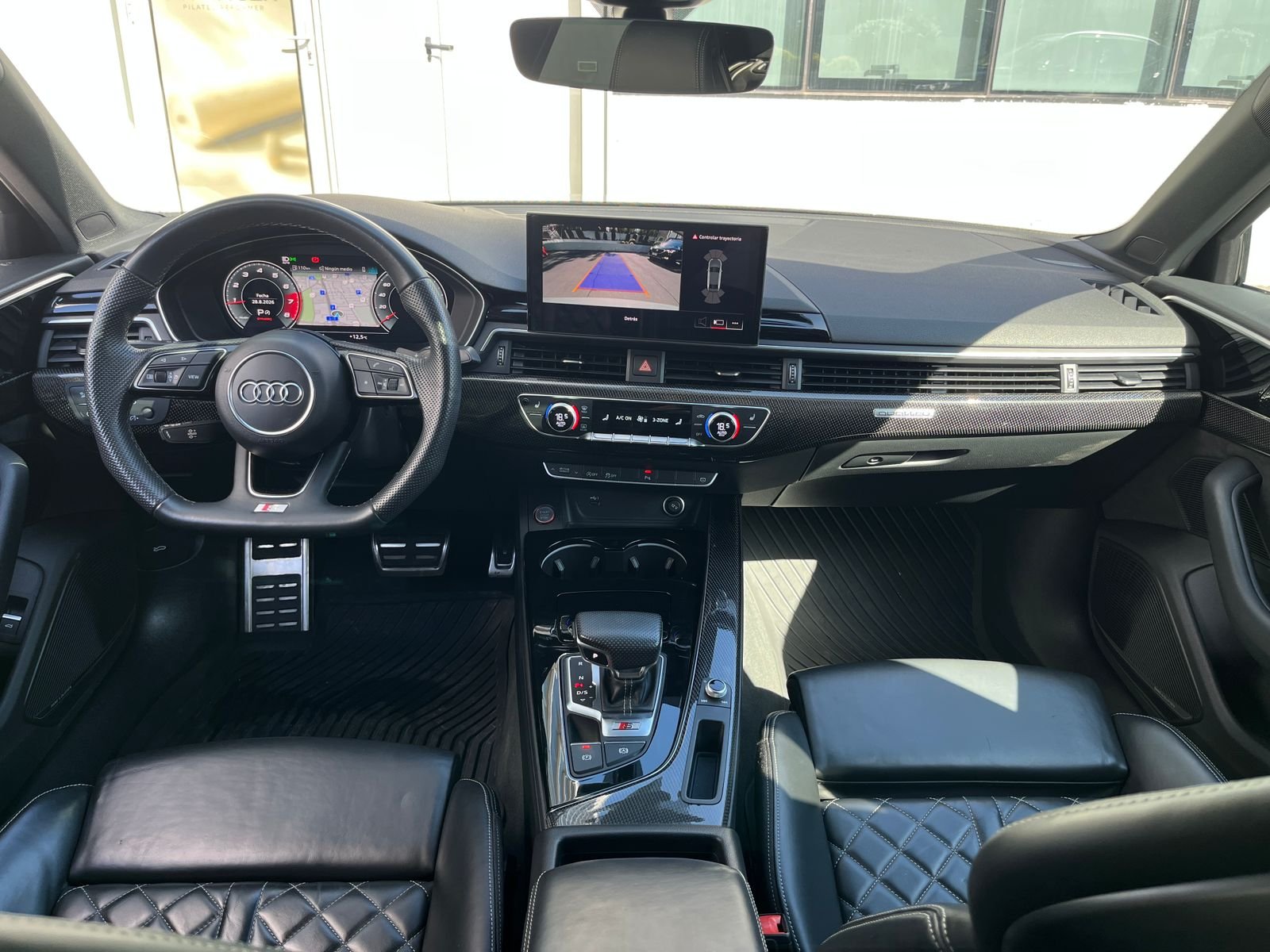 Audi S4 — foto 11 de 35
