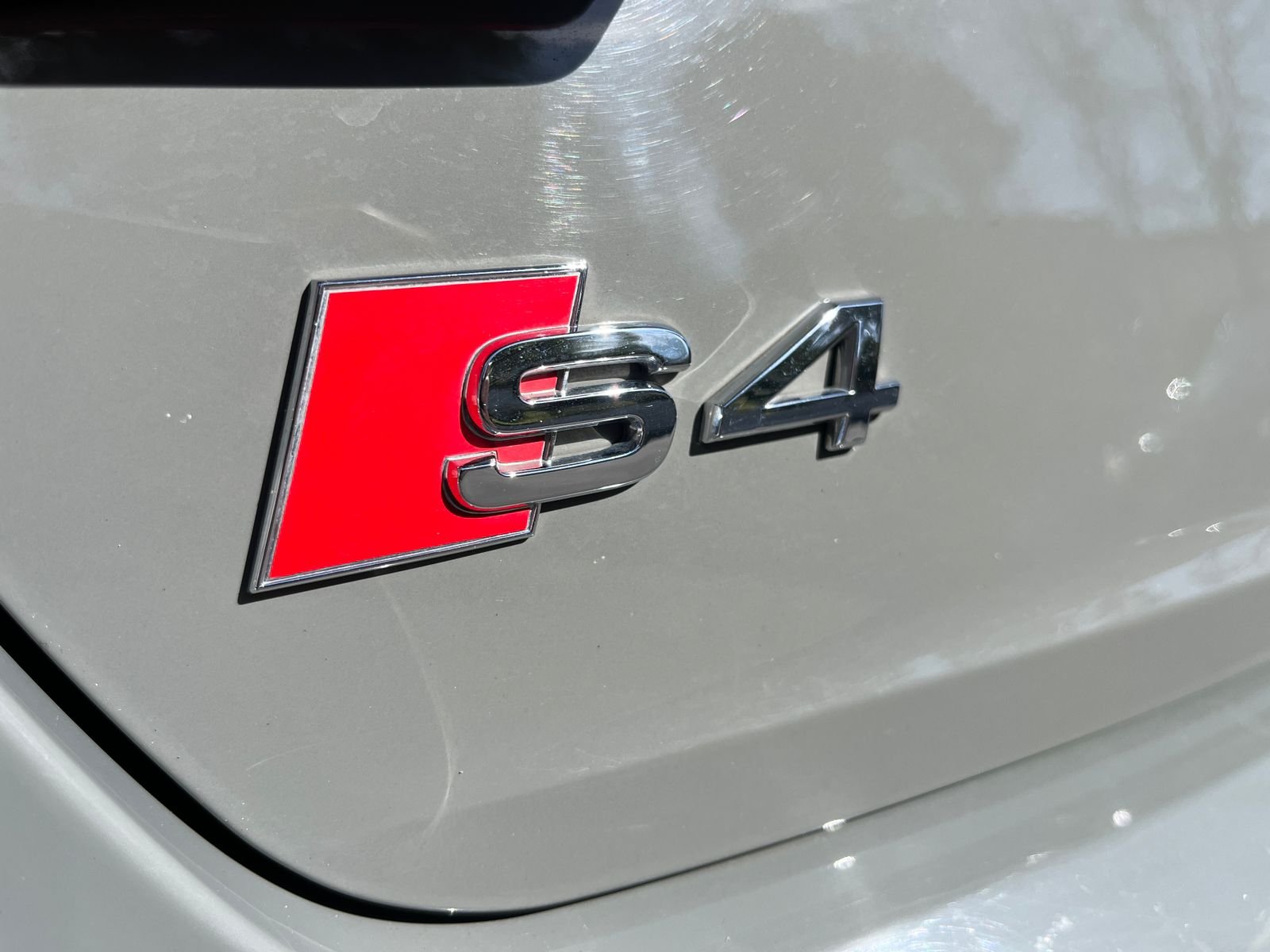 Audi S4 — foto 21 de 35