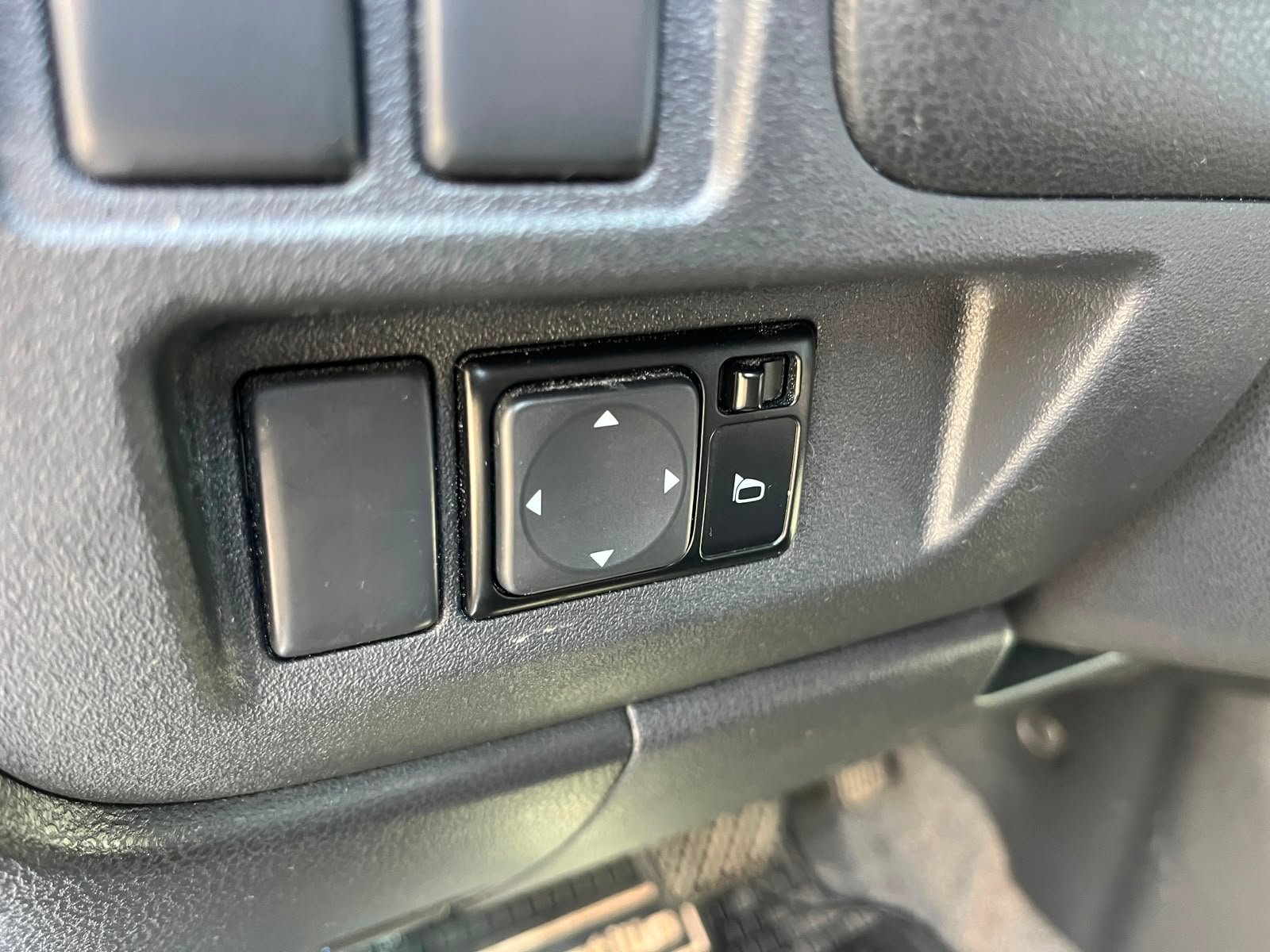 Nissan Versa — foto 20 de 26