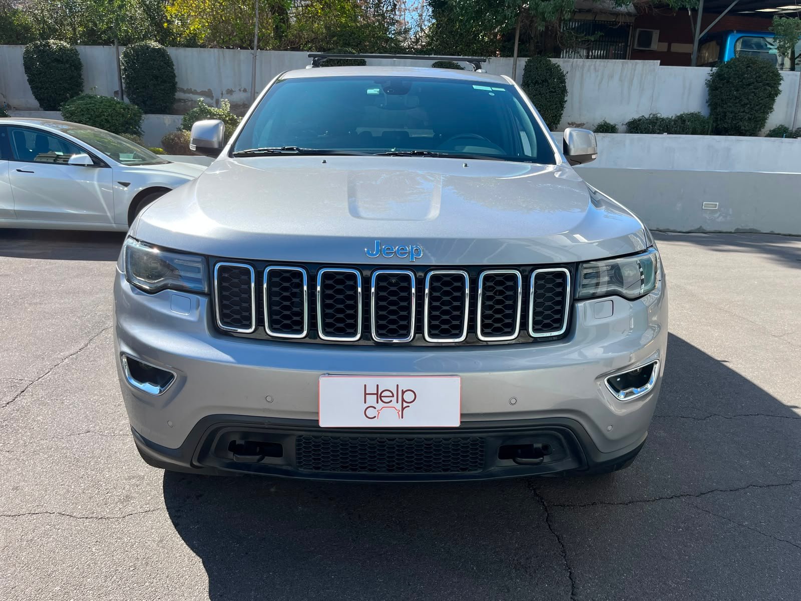 Jeep Grand Cherokee — foto 7 de 30