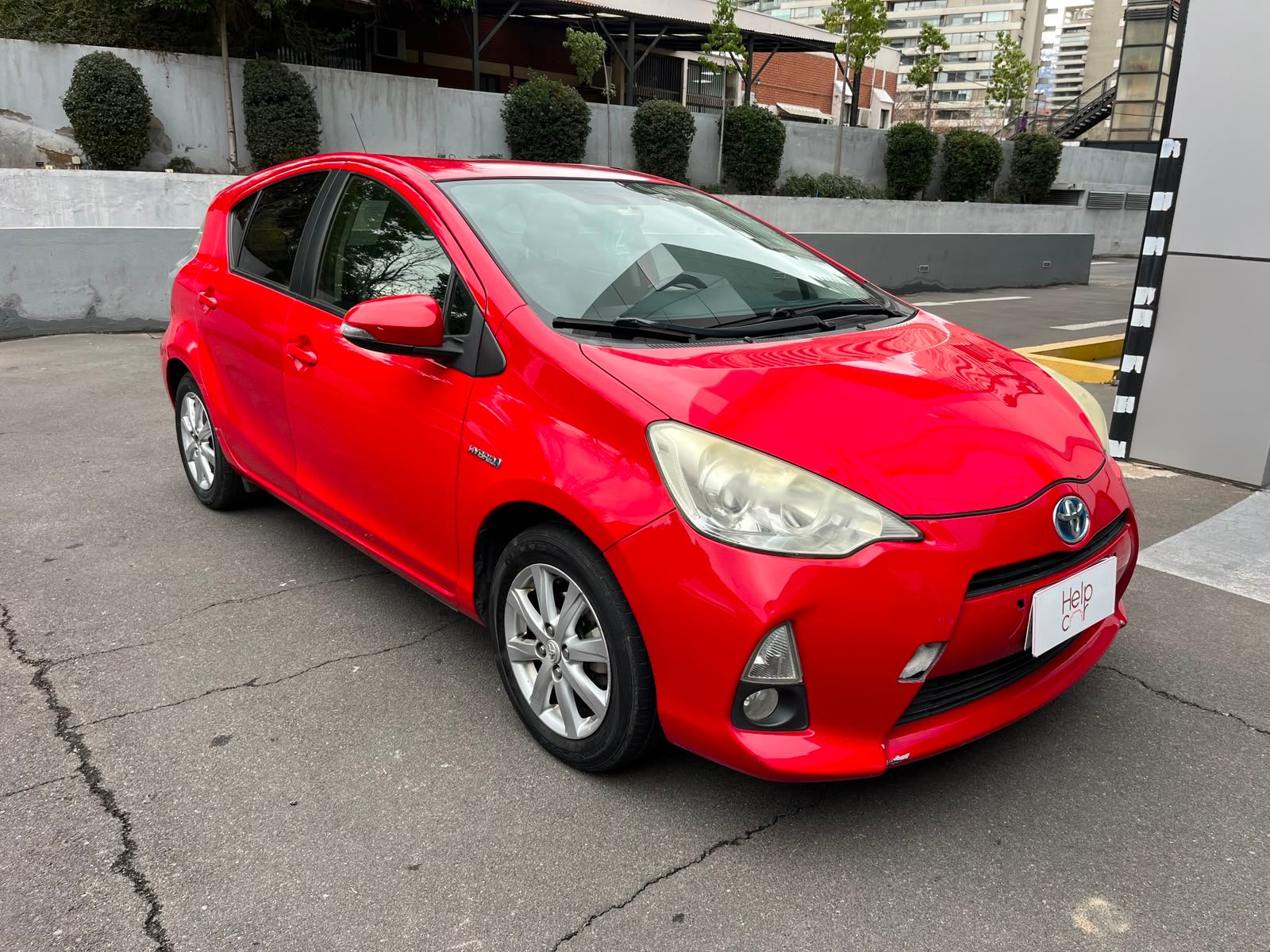 Toyota Prius — foto 6 de 24