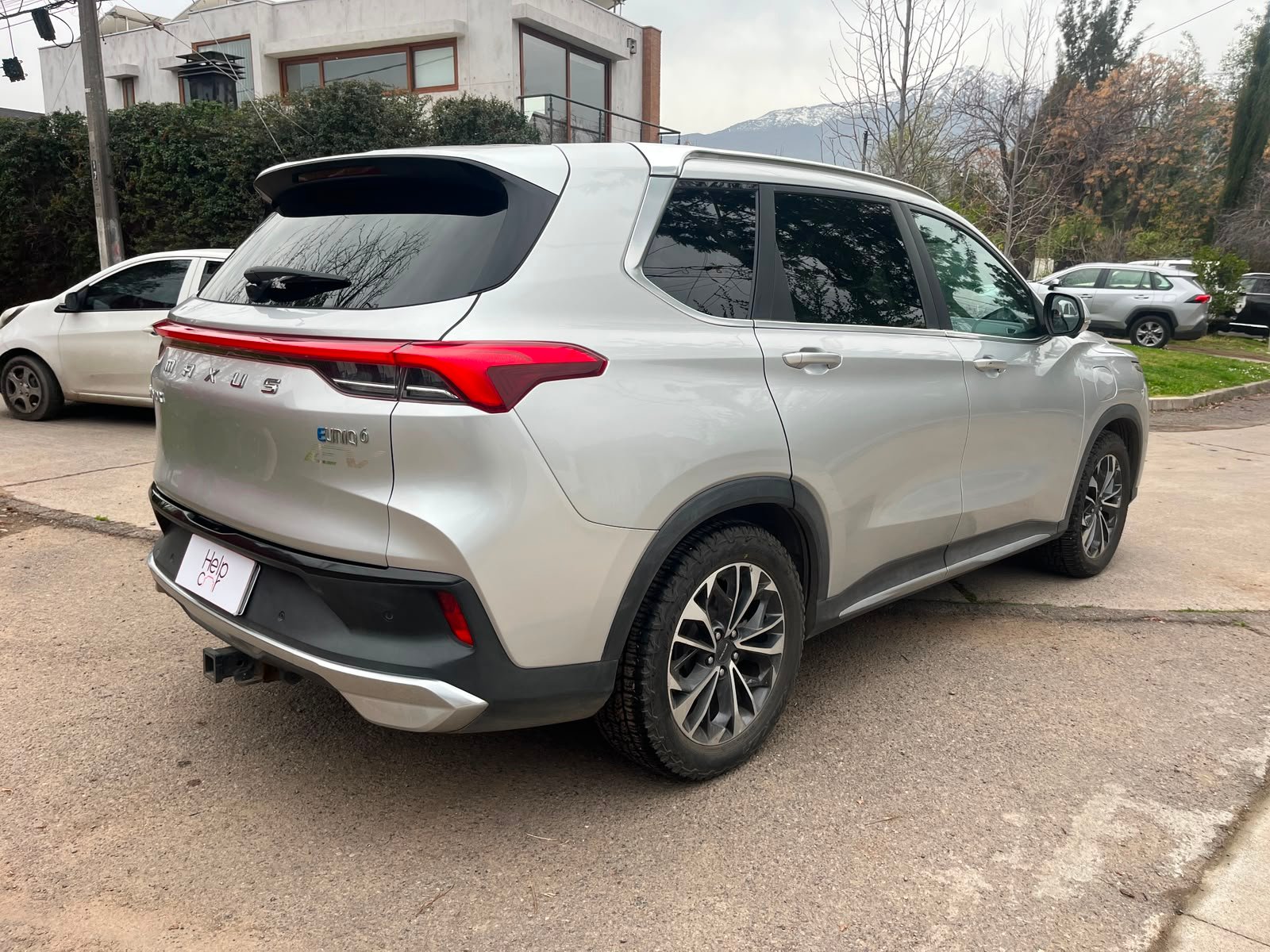 Maxus Euniq 6 — foto 4 de 28