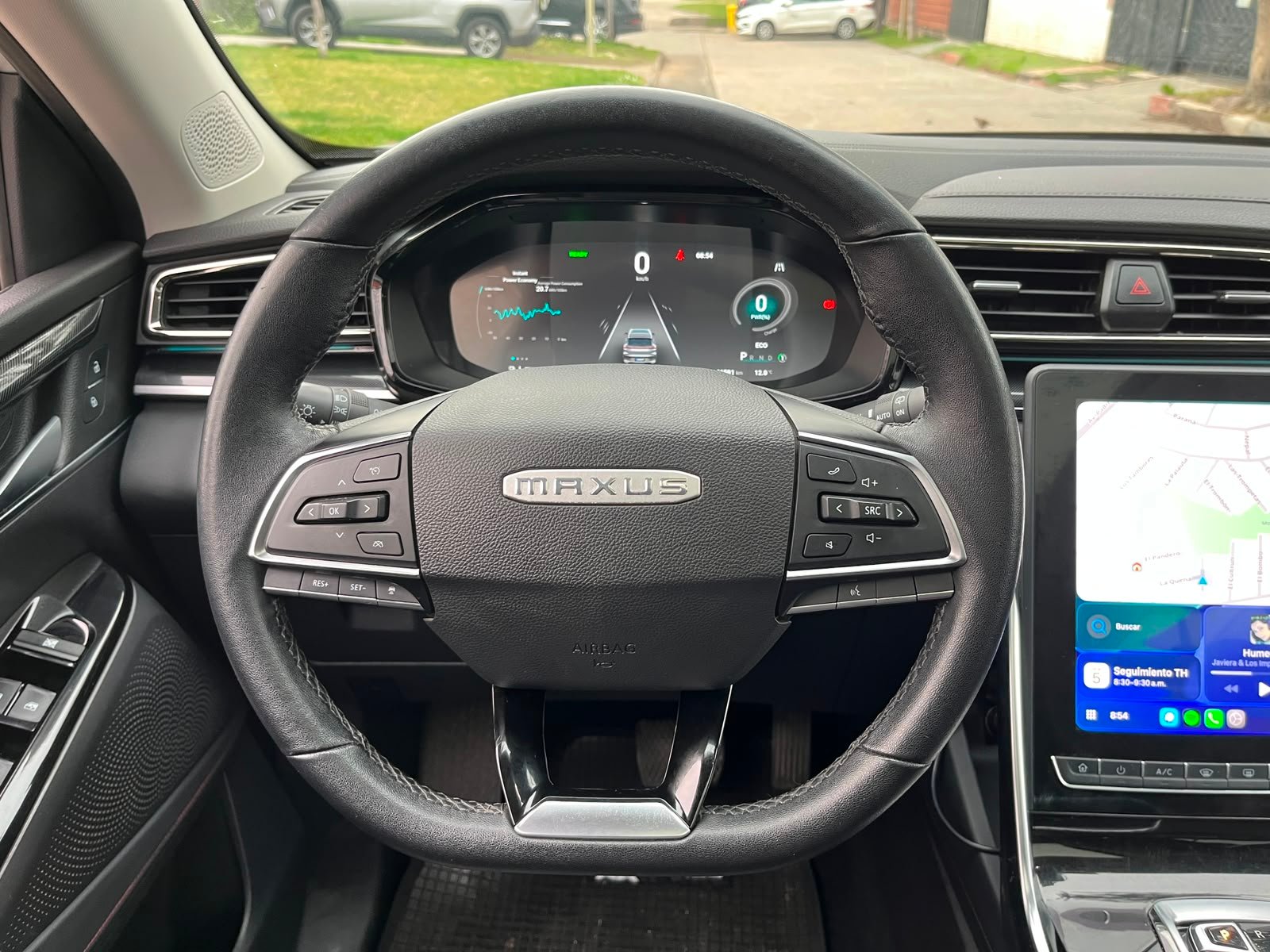 Maxus Euniq 6 — foto 13 de 28
