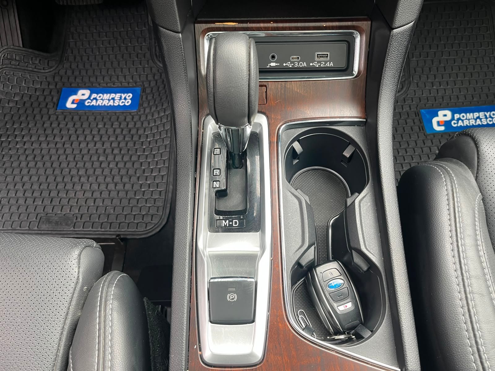 Subaru Evoltis — foto 16 de 32