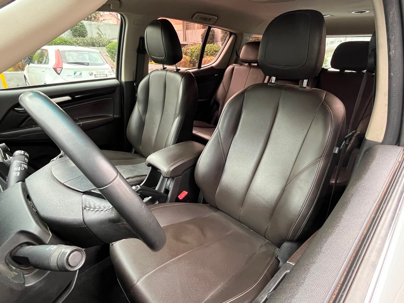 Chevrolet Trailbazer — foto 18 de 33