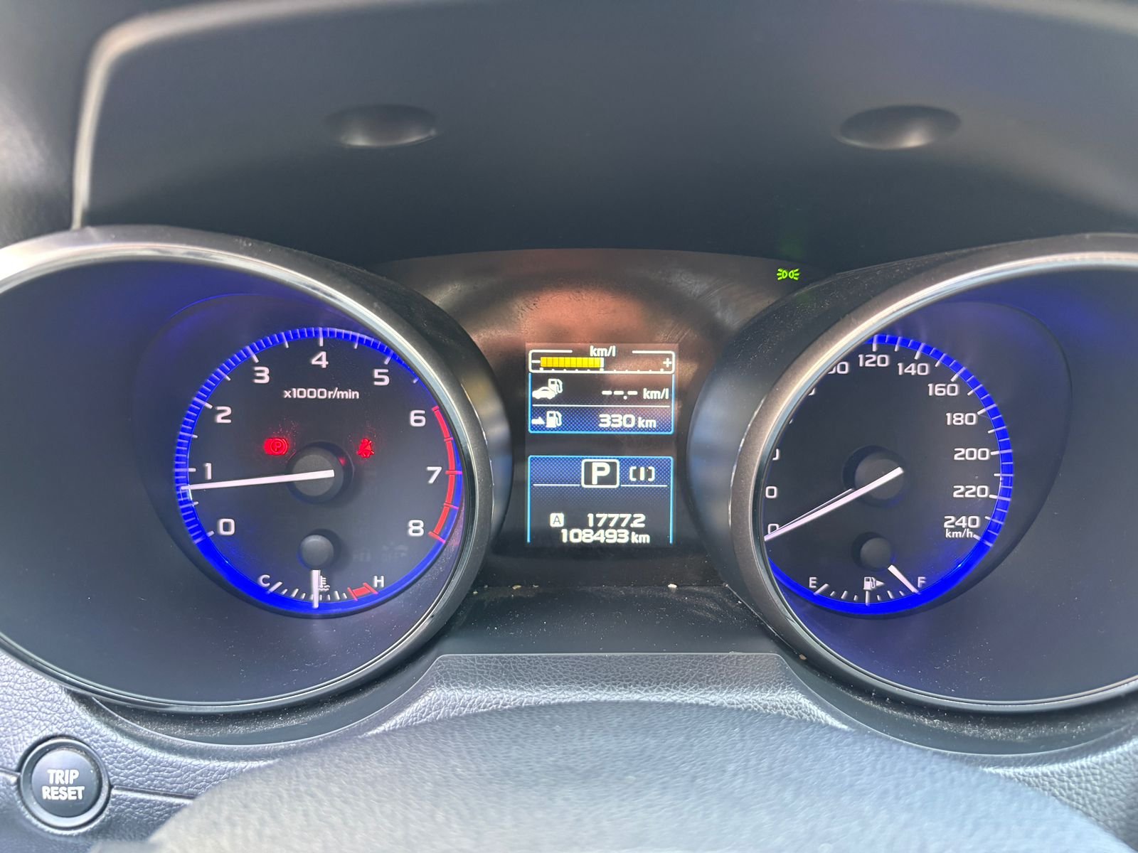 Subaru Outback — foto 10 de 27