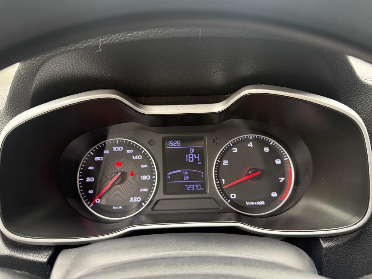 MG Zs — foto 11 de 23