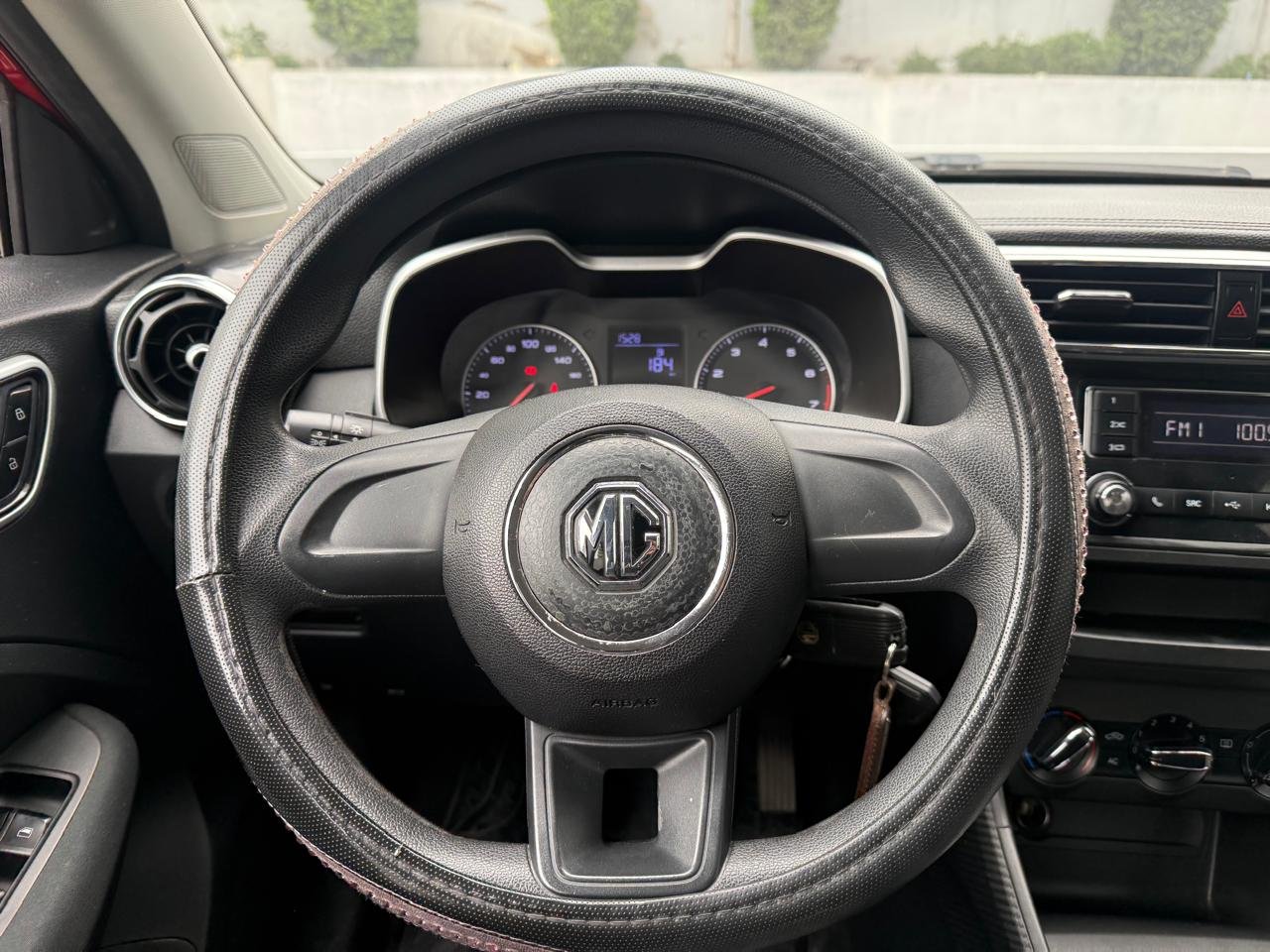 MG Zs — foto 12 de 23