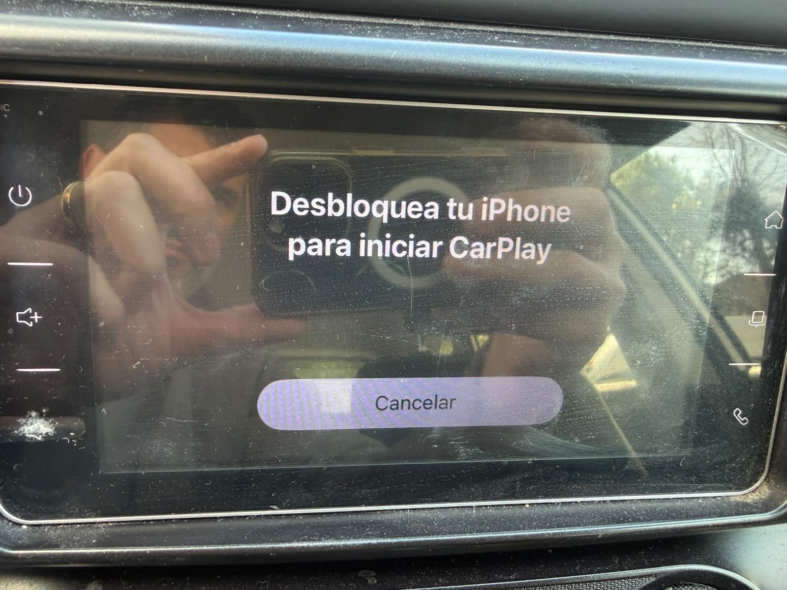 Toyota RAV4 — foto 17 de 25
