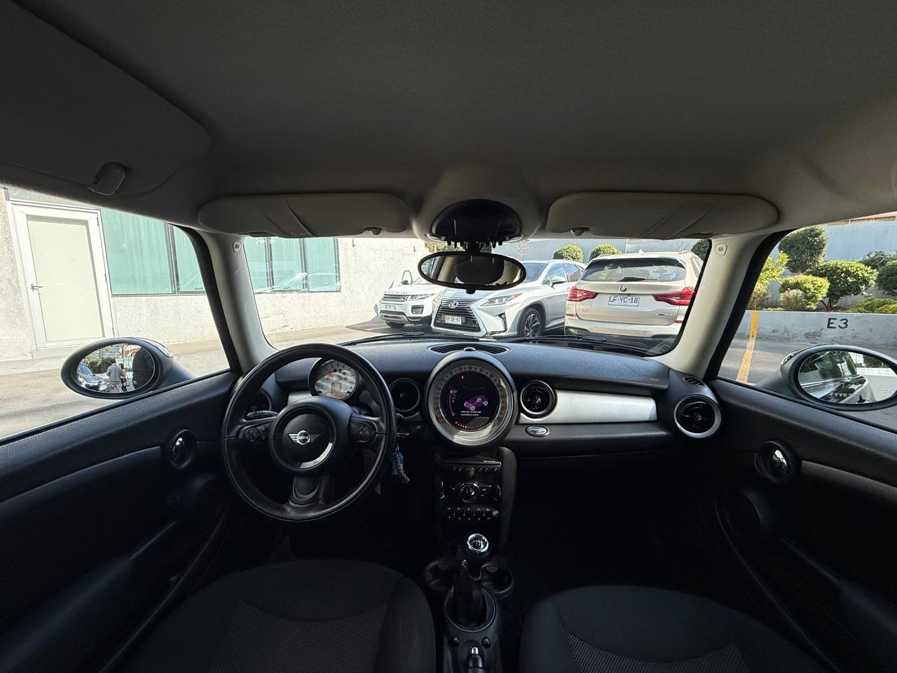 MINI Cooper — foto 19 de 27