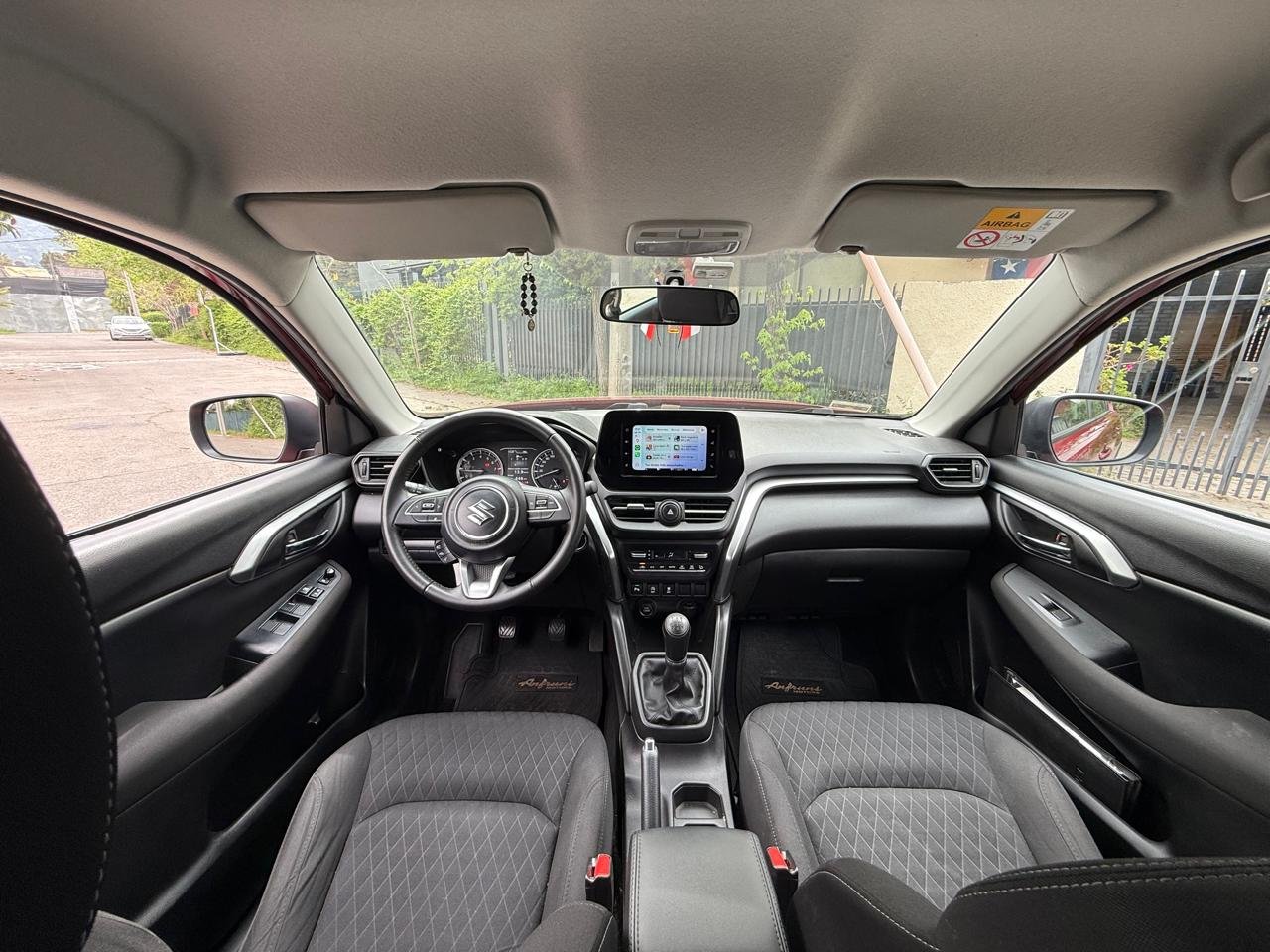 Suzuki Grand Vitara — foto 19 de 26