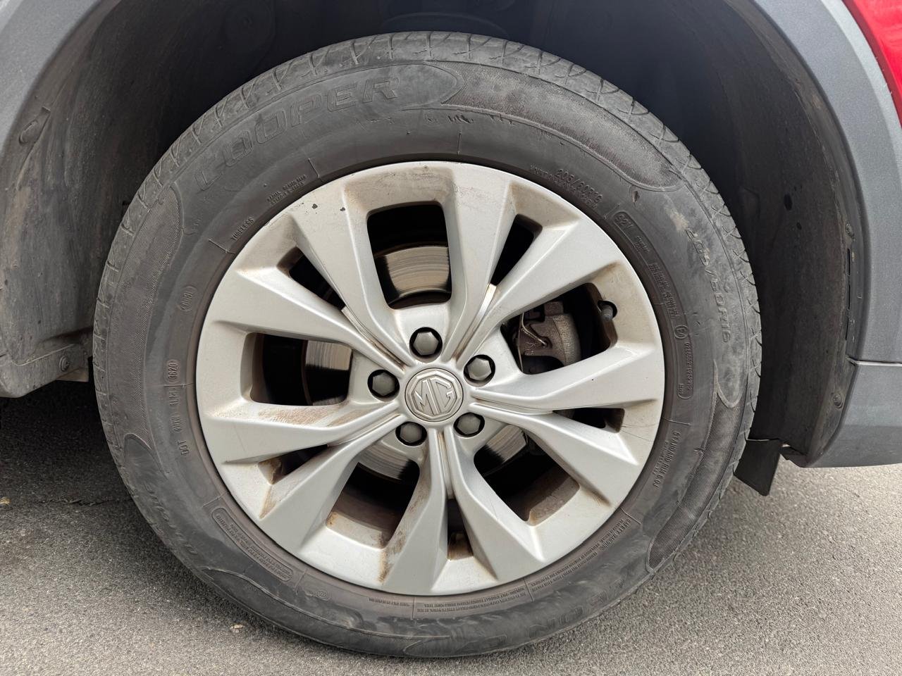 MG Zs — foto 20 de 23