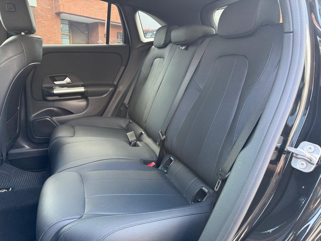 Mercedes-Benz Gla200 — foto 21 de 26