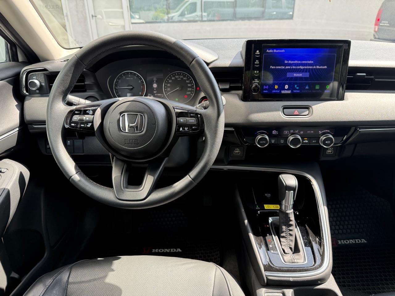 Honda HR-V — foto 12 de 23