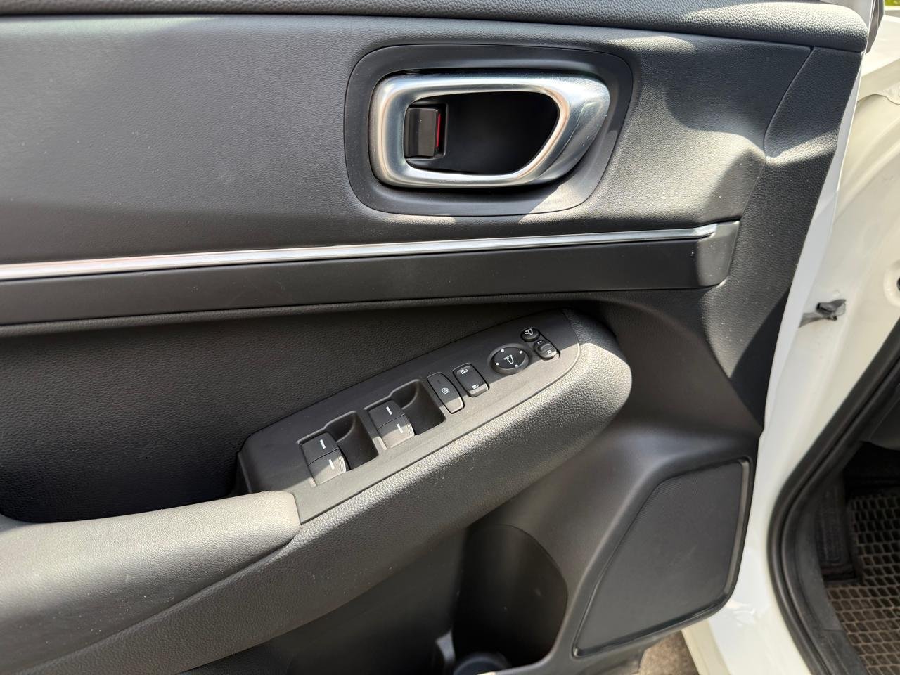 Honda HR-V — foto 21 de 23