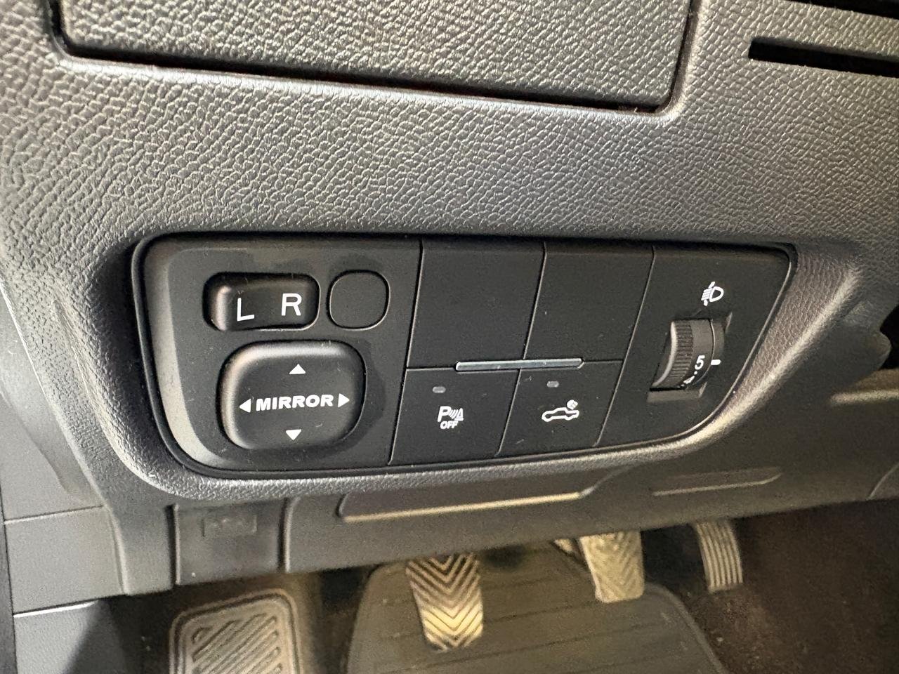 Peugeot Landtrek — foto 15 de 26