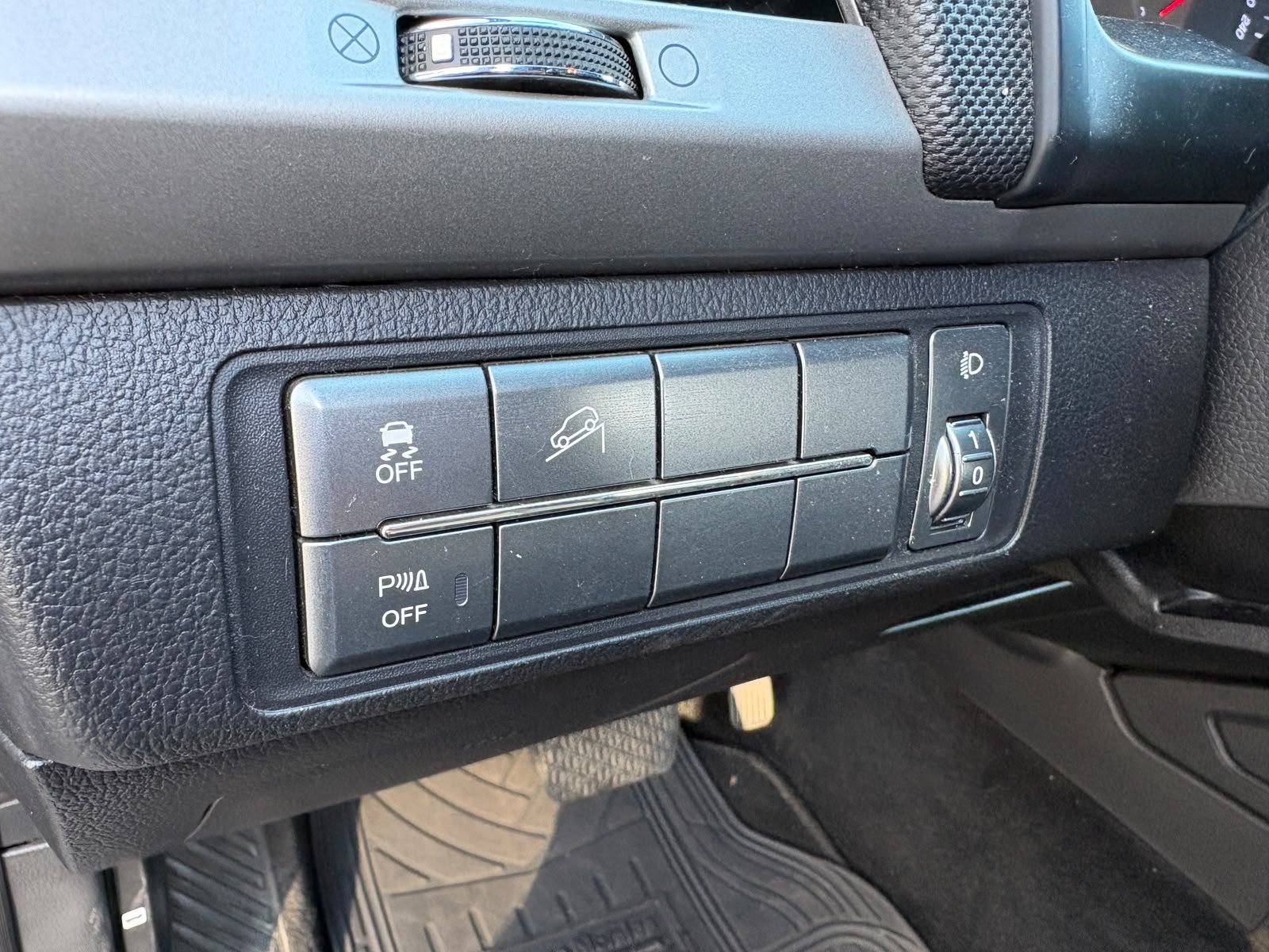 SsangYong Musso — foto 24 de 28