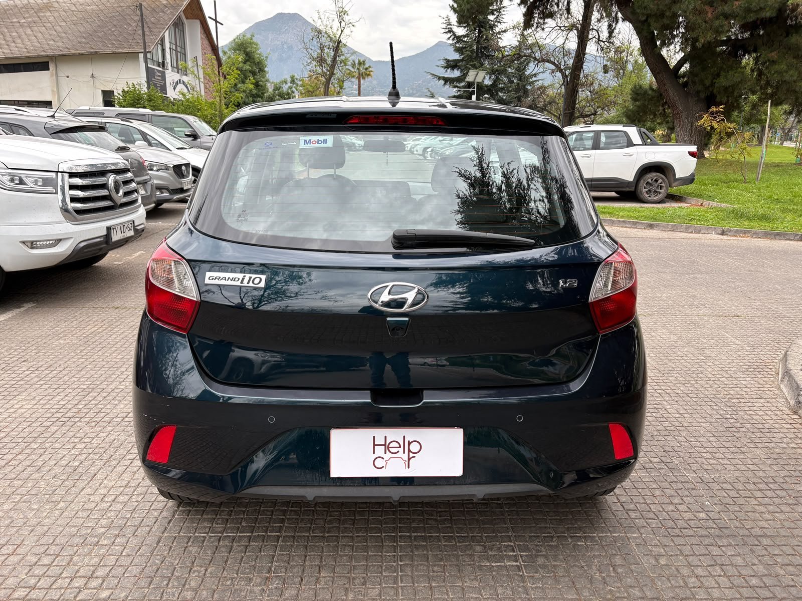 Hyundai Grand I10 — foto 3 de 27