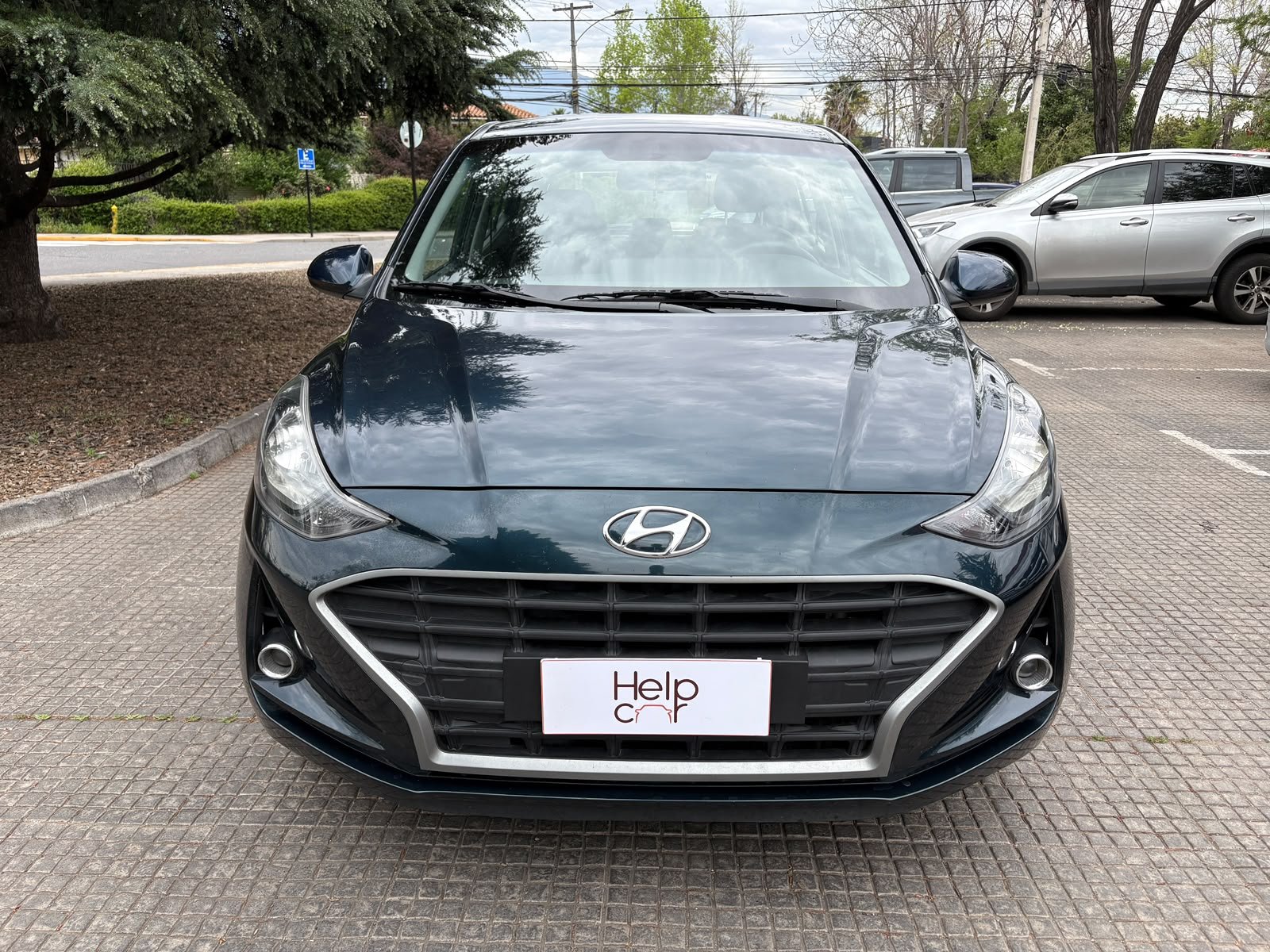 Hyundai Grand I10 — foto 7 de 27