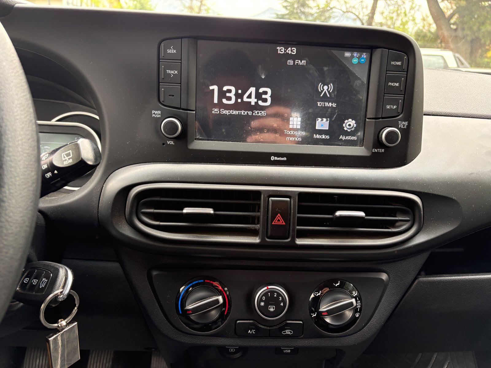 Hyundai Grand I10 — foto 14 de 27
