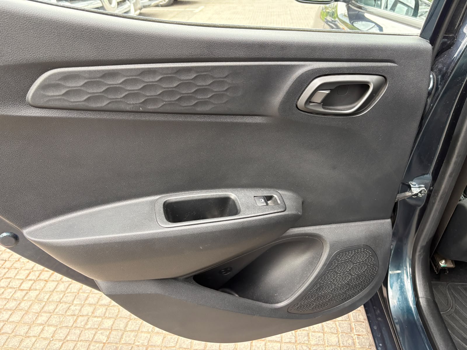 Hyundai Grand I10 — foto 20 de 27
