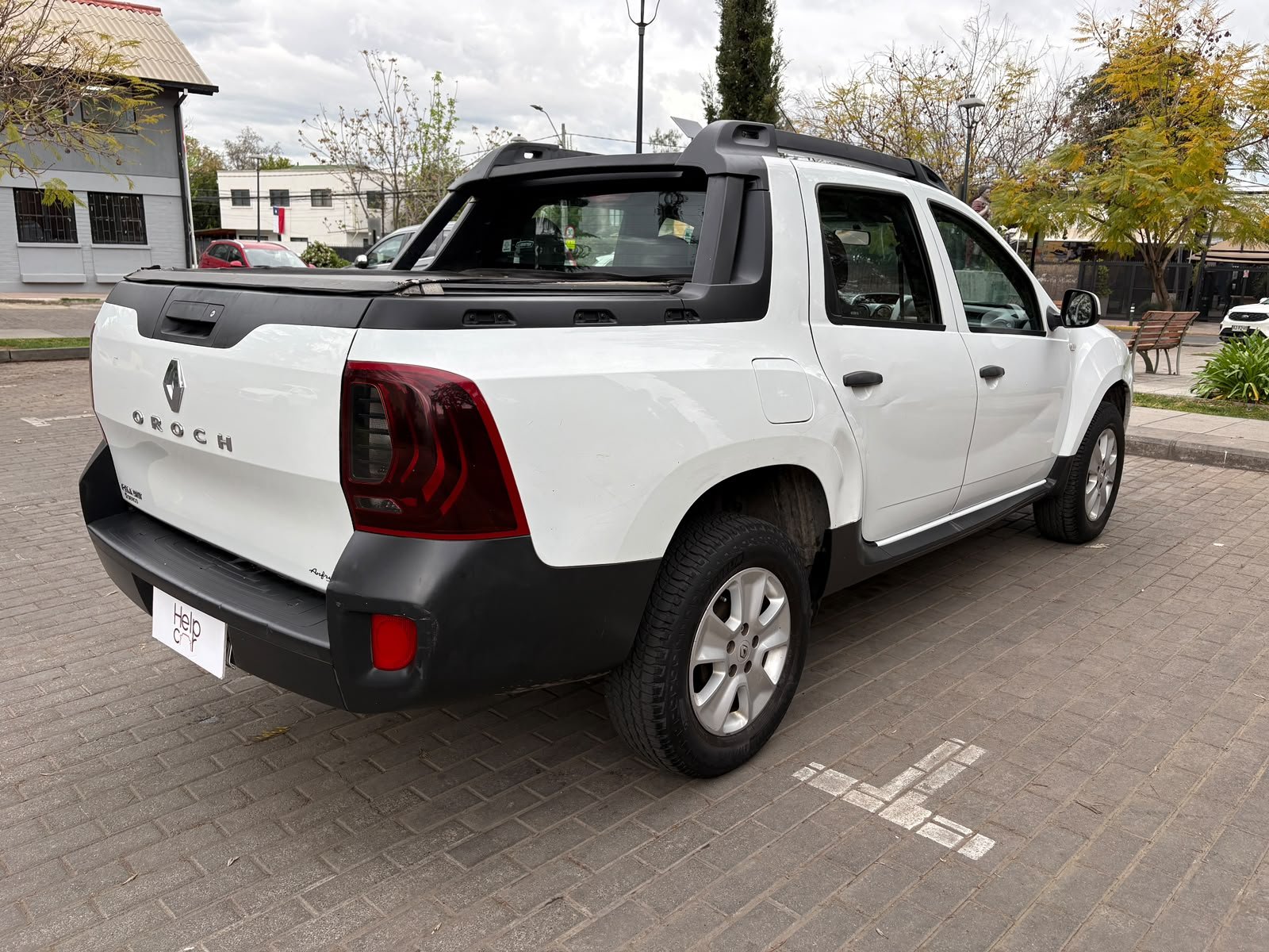 Renault Oroch — foto 4 de 28