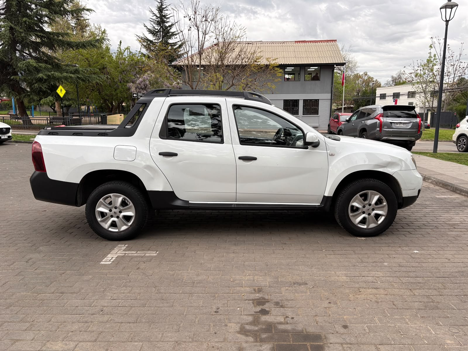 Renault Oroch — foto 5 de 28