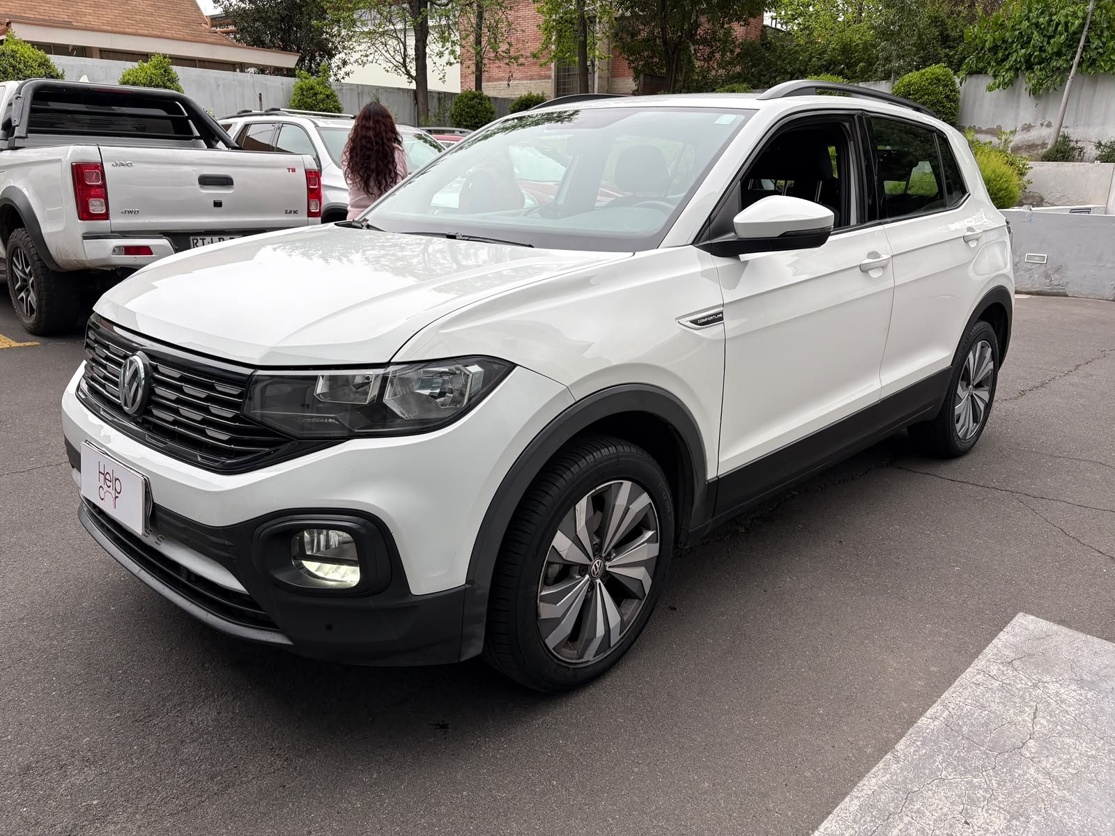 Volkswagen T-Cross — foto 23 de 23