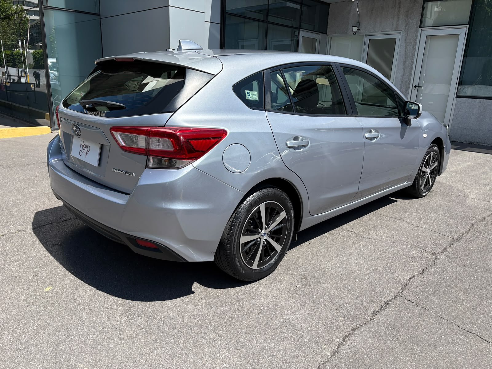 Subaru Impreza — foto 4 de 26