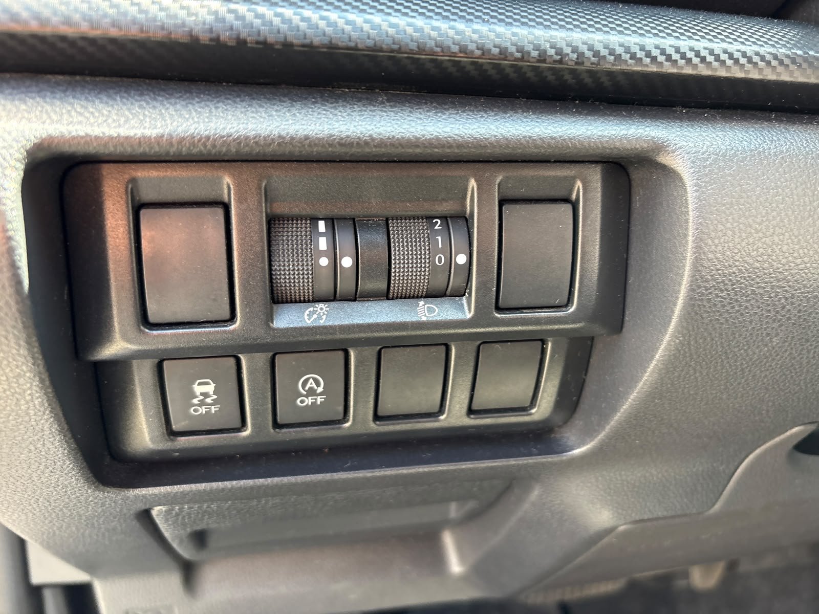Subaru Impreza — foto 17 de 26